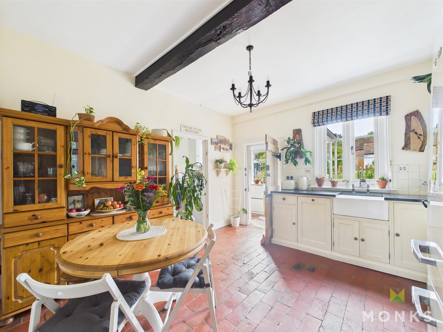 3 Model Cottages, Shrewsbury, SY4 4BW SSTC 3 Model Cottages, Shrewsbury, SY4 4BW SSTC